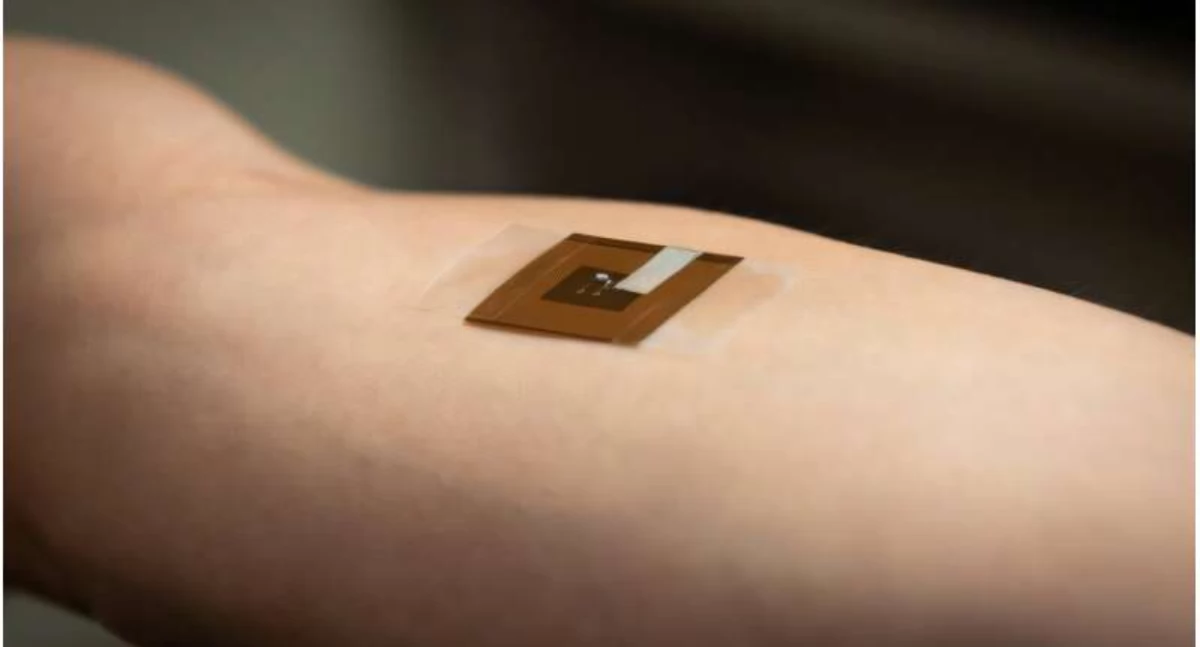 Innowacyjny plaster do noszenia dostarcza danych o stanie skóry bez konieczności biopsji