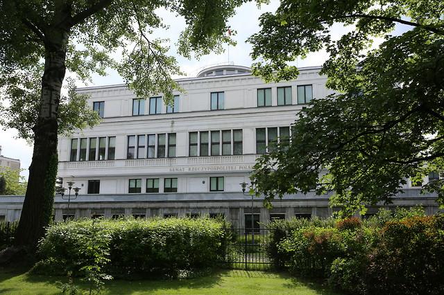 Dziś w Senacie ustawa dekomercjalizacyjna