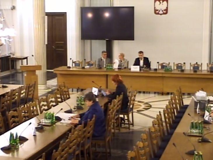 W 2018 r. z budżetu tylko o 200 mln więcej na zdrowie