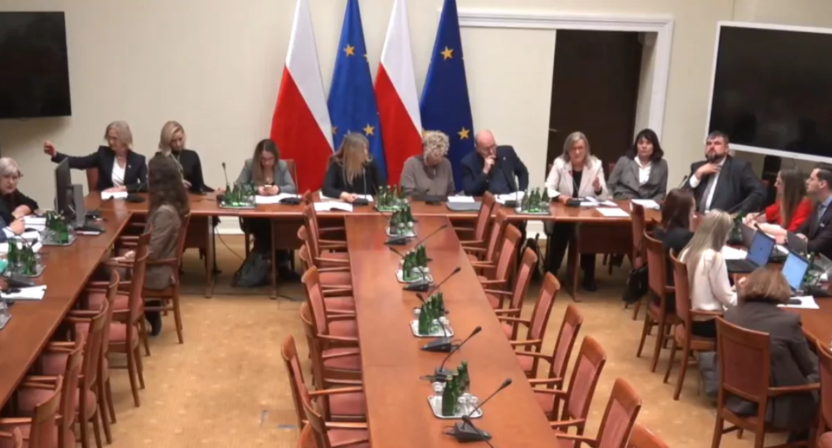 W Sejmie: Spór o absolwentów psychologii zdrowia, ustawa Gowina i nowe standardy kształcenia psychologów