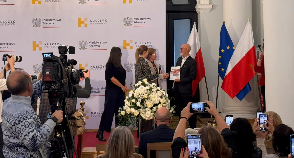 Skala zaniedbań jest zbyt duża, by milczeć. Biała Księga Menopauzy trafiła do Ministerstwa Zdrowia