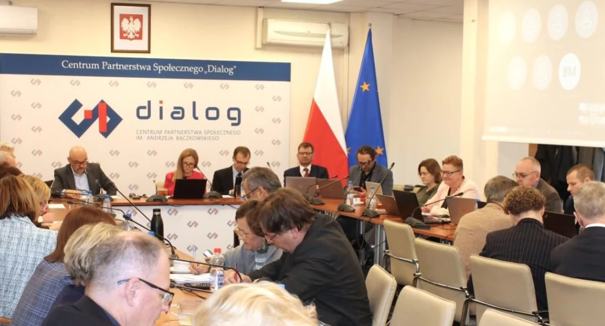 Po Zespole Trójstronnym. Nie ma porozumienia