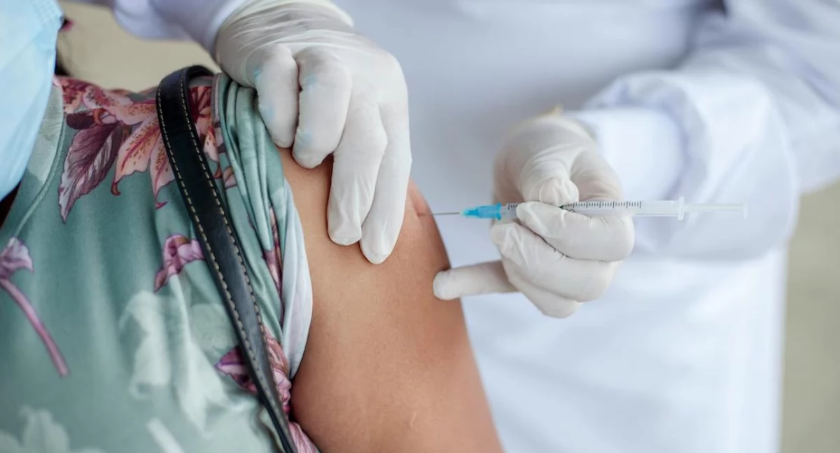 Jedna dawka szczepionki HPV może chronić przed rakiem szyjki macicy tak samo dobrze jak dwie