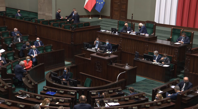 W Sejmie o ustawach chroniących przed skutkami koronawirusa