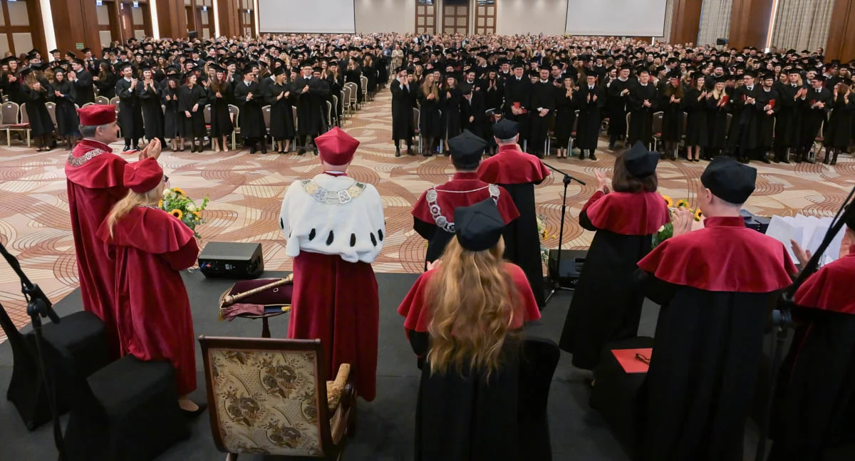 Profesorowie mają zarabiać więcej. Nadchodzi podwyżka minimalnego wynagrodzenia