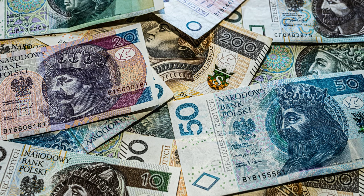 Składka zdrowotna w górę w 2026 roku. Emeryci, budżetówka i najniżej zarabiający zapłacą więcej