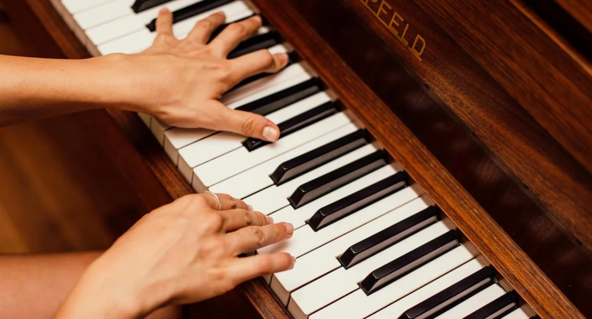 Nauka gry na instrumencie poprawia funkcjonowanie mózgu osób starszych