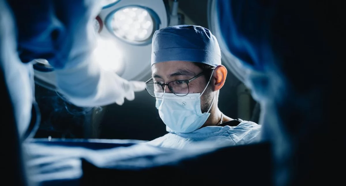 Polska transplantologia rośnie w siłę: rekordowe 2404 uratowane życia w 2025 roku