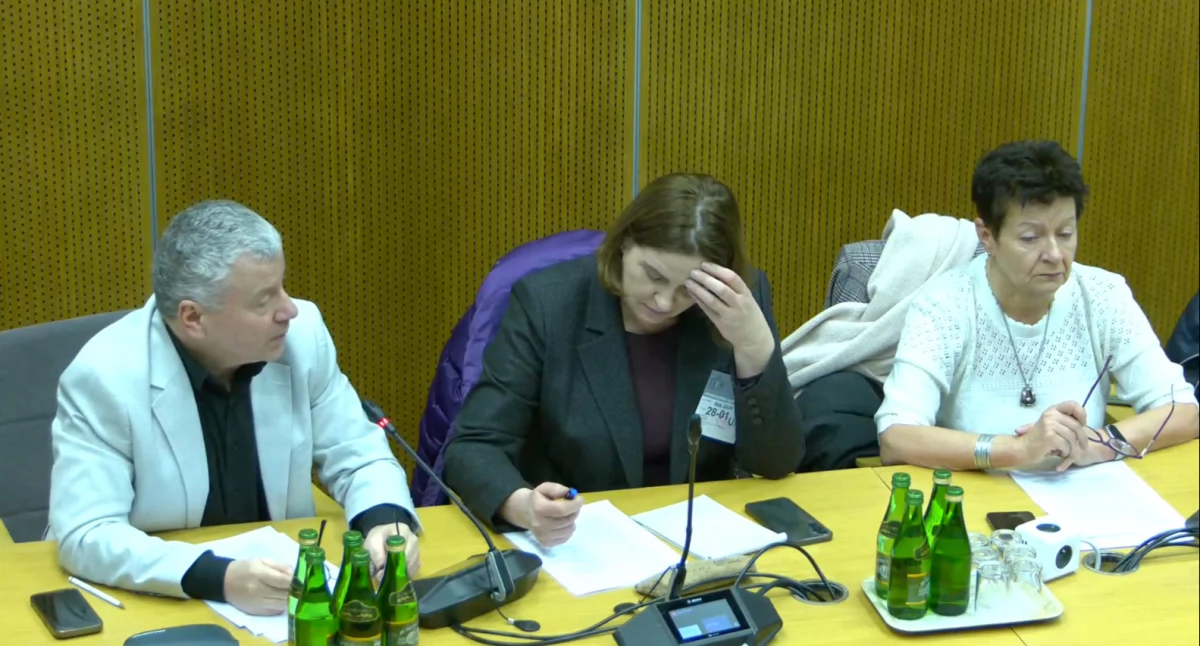 Pielęgniarki i położne w Sejmie dyskutowały o szczepieniach ochronnych w POZ