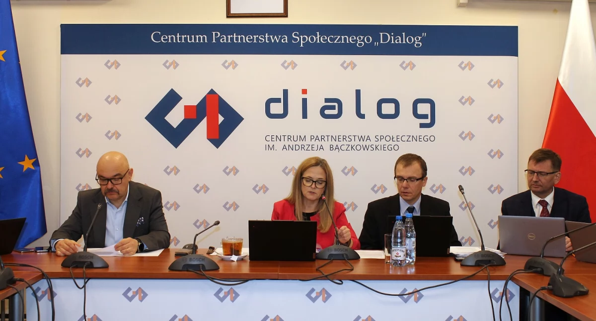 Na stole płace, kadry i finansowanie systemu. W środę Trójstronny Zespół ds. Ochrony Zdrowia 