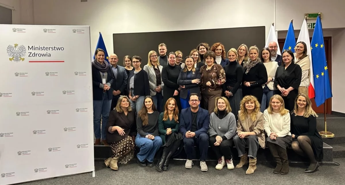 „W edukacji i promocji zdrowia bliższa była nam rewolucja”. Marka profilaktyki zdrowia i komunikacja kryzysowa w Ministerstwie Zdrowia