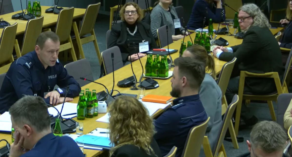 Sejmowa debata o zdrowiu psychicznym dzieci i młodzieży. „Nie zabierajcie nam internetu, dajcie nam bezpieczny internet”
