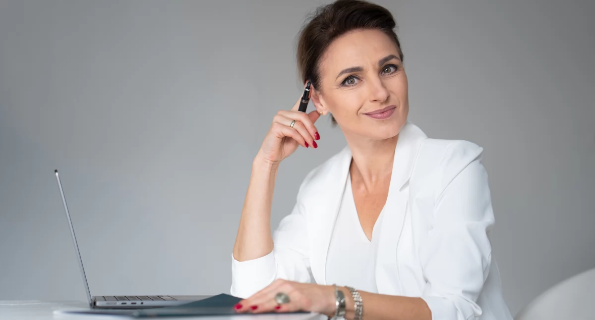 Women in Med: Dyrektor NIGRiR Izabela Marcewicz-Jendrysik o geriatrii. Senior potrzebuje ciągłości opieki, nie jednorazowej interwencji