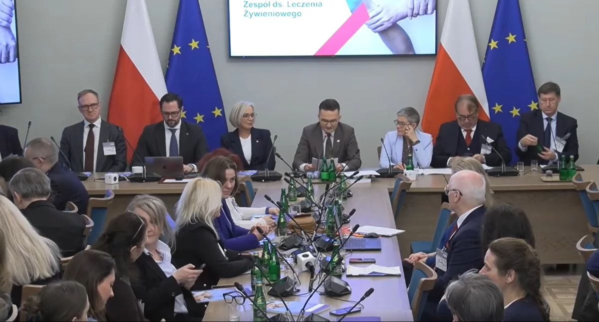 „20 proc. chorych na nowotwór nie umiera z powodu progresji raka”. W Sejmie alarm o niedożywieniu pacjentów onkologicznych i leczeniu żywieniowym