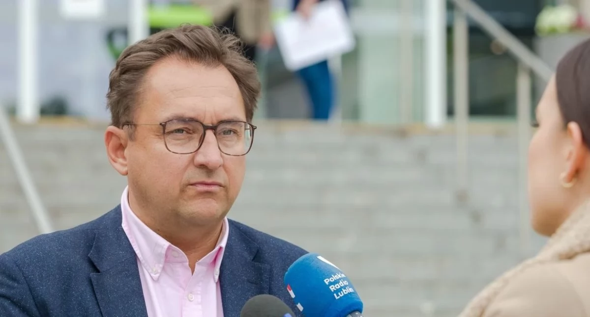 Lekarka zarabia mniej niż lekarz. To kwestia płci?