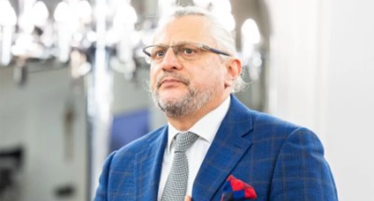 NFZ kontroluje szpital w Aleksandrowie Kujawskim. Tam bez kolejki leczył się syn senatora