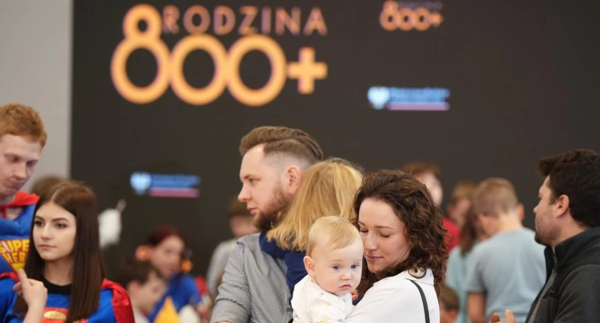 Wielka zmiana w 800 Plus. Koniec ze składaniem wniosków