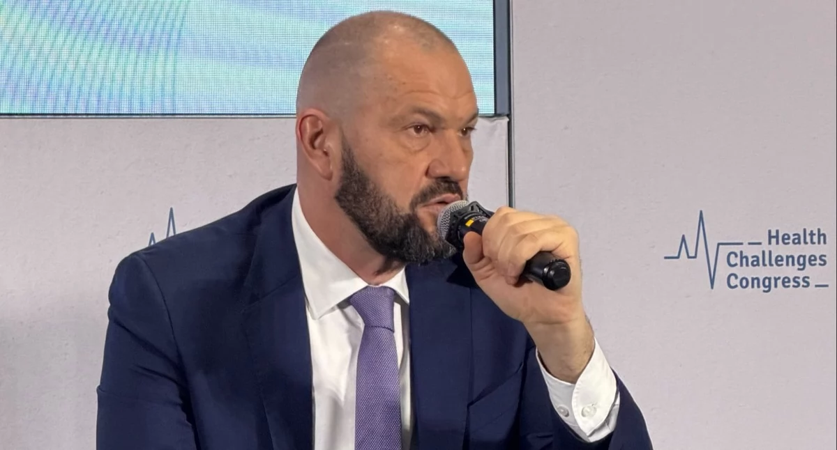 Kolejne cięcia NFZ. Nadwykonania usunięcia zaćmy nie będą zapłacone w całości