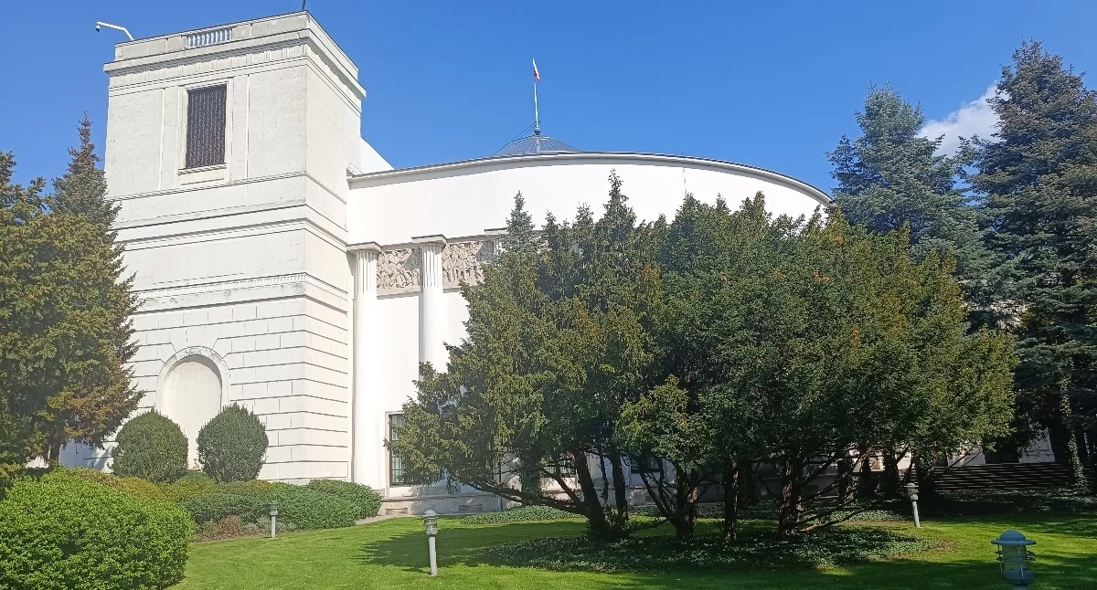 Krytyczny problem w szpitalach: lekarze z Ukrainy bez egzaminu językowego. Jest decyzja Sejmu
