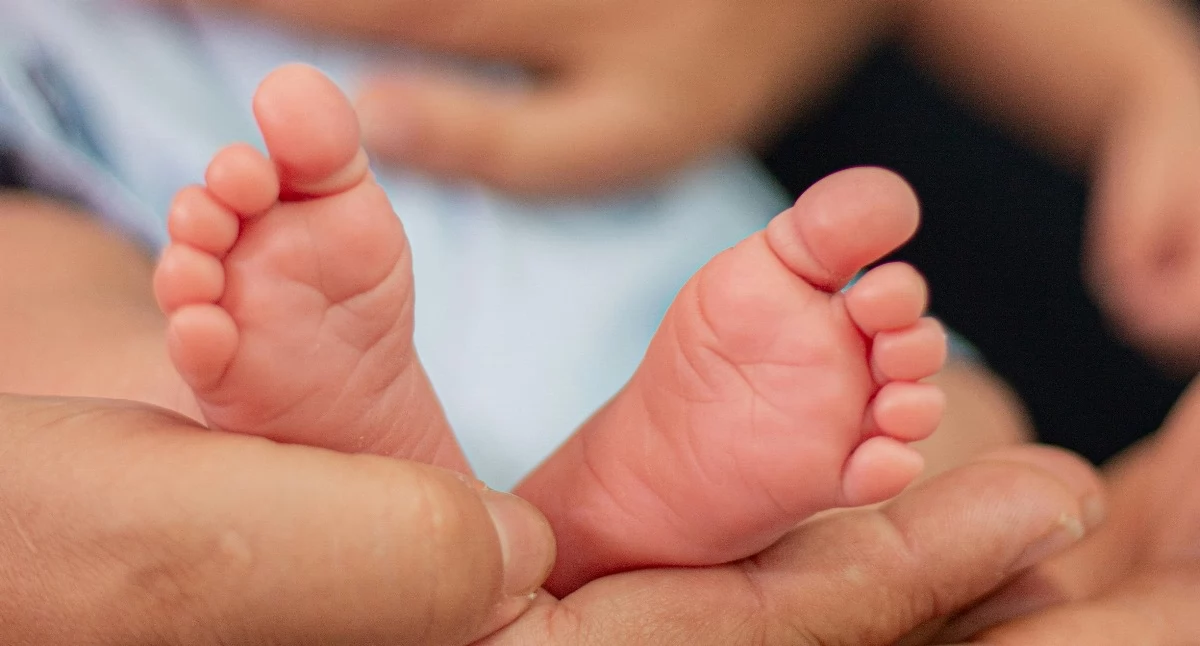 Kto może pracować na oddziale neonatologicznym? Ministerstwo Zdrowia tłumaczy nowe przepisy po zmianach z 2025 roku