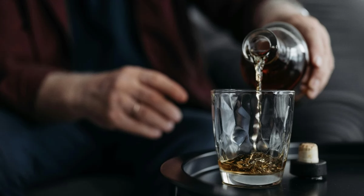 Kutno chce ograniczyć nocną sprzedaż alkoholu. Lekarze mówią o agresji na SOR-ze