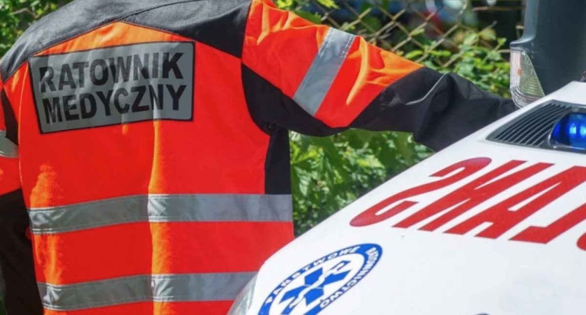 Ratownik medyczny nowym liderem prestiżu. Medycy zdominowali ranking zawodów