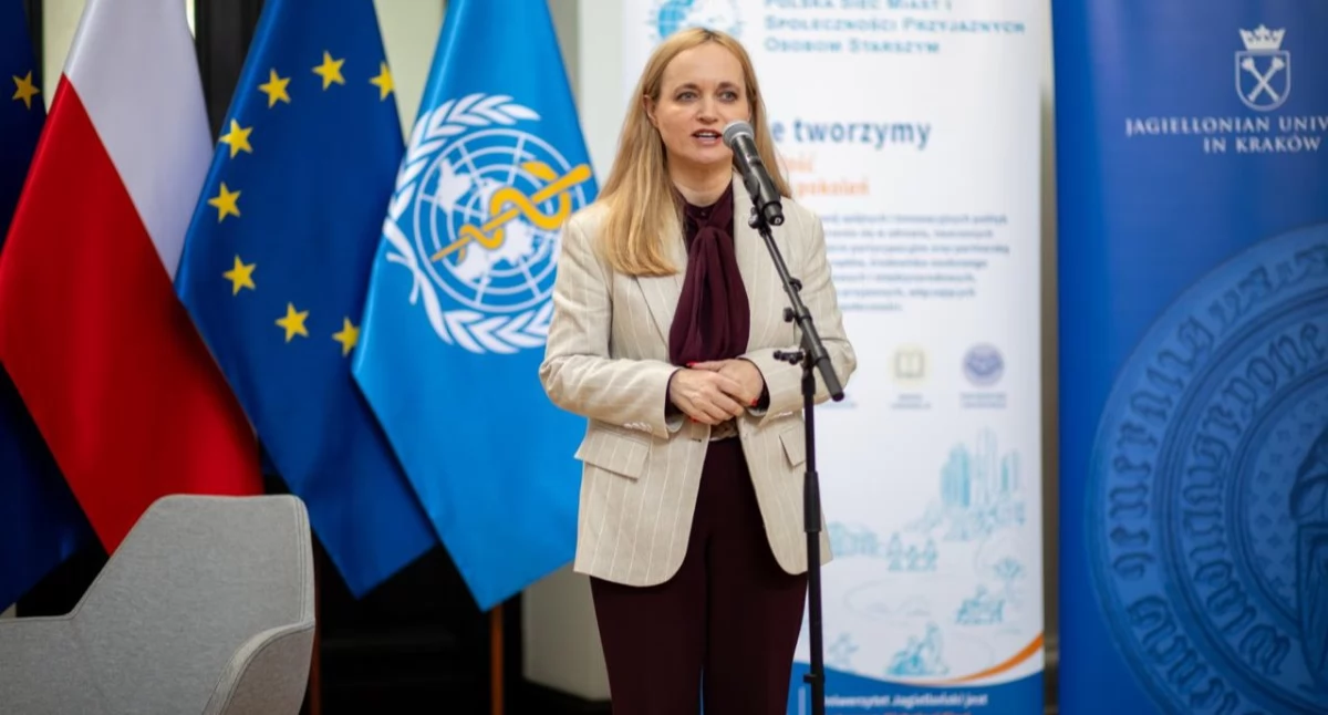 Ministerstwo Zdrowia: Przez egzaminy językowe lekarzy pacjenci z HIV i WZW C mogą stracić leczenie