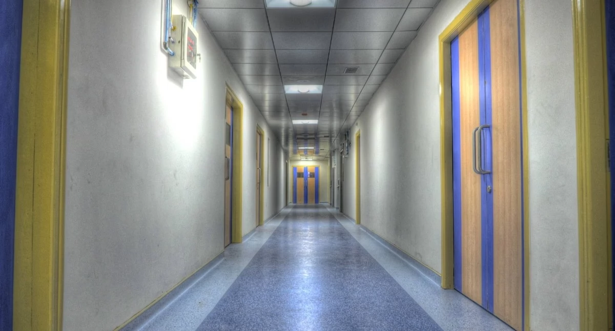 Sandomierz: podziemia szpitala zamienią się w schron dla 4500 osób. Inwestycja za 15 mln zł