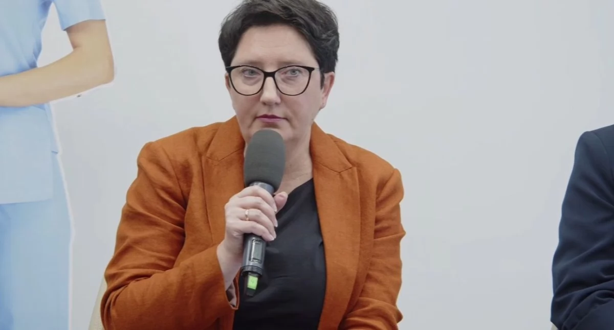 Najnowszy raport o pielęgniarkach. Młodych brakuje, starsze nie idą na emeryturę