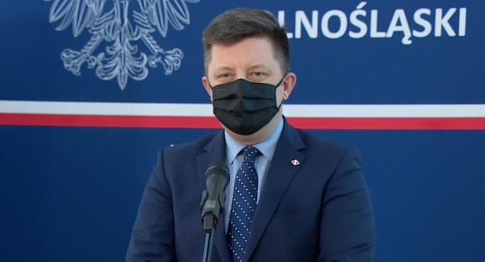 M.Dworczyk: powoli wraca zaufanie do szczepionki AstraZeneca