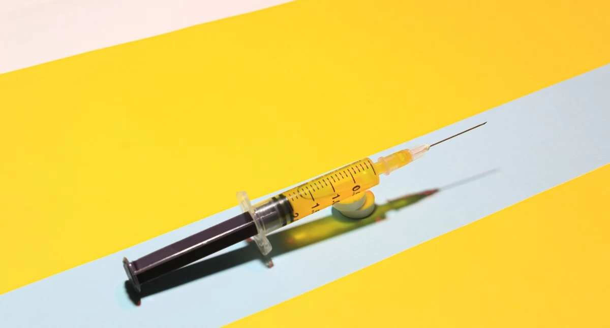 Moderna pracuje nad szczepionką na raka. Polska możliwą lokalizacją nowej fabryki biotechnologicznej