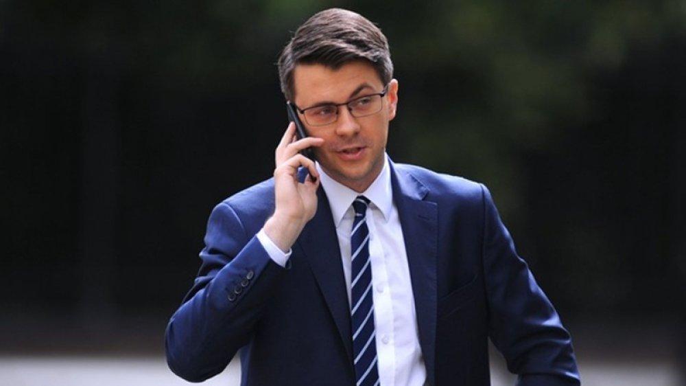 Rzecznik rządu Piotr Müller na kwarantannie