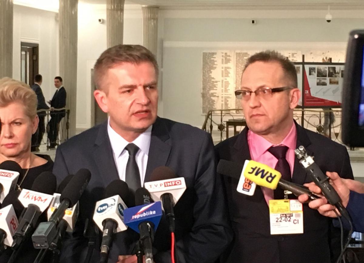 Arłukowicz do MZ: nie macie pojęcia jakie będą skutki sieci szpitali