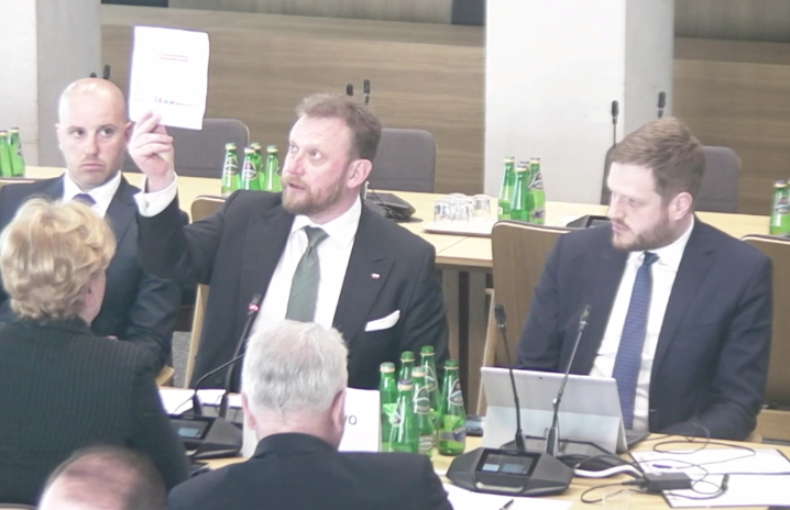 Minister odpowiada na zarzuty opozycji