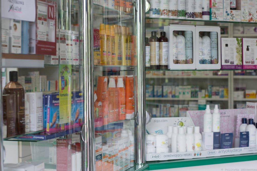 NIA odpowiada Lewiatanowi: Zakaz reklamy aptek chroni interes pacjentów
