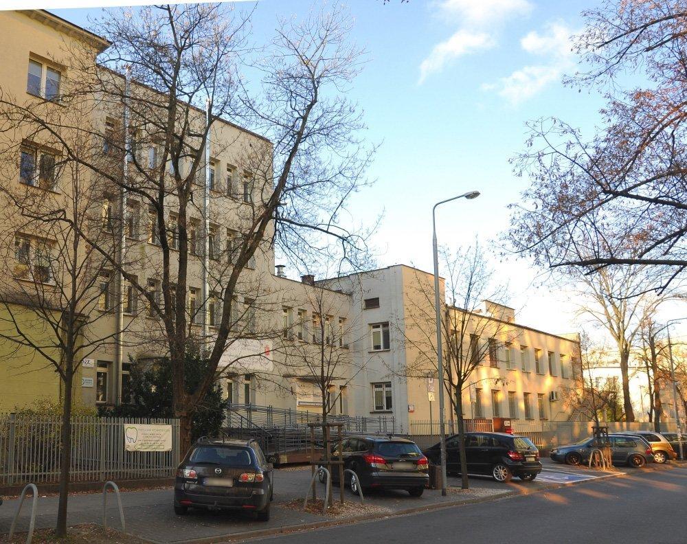 Warszawa/ Szpital Czerniakowski w całości dla pacjentów covidowych