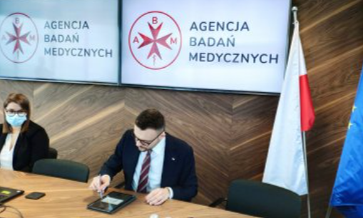 Agencja Badań Medycznych uruchomiła Polską Sieć Badań Klinicznych