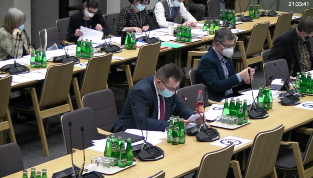 Sejmowa Komisja Zdrowia po I czytaniu projektu o kadrach medycznych