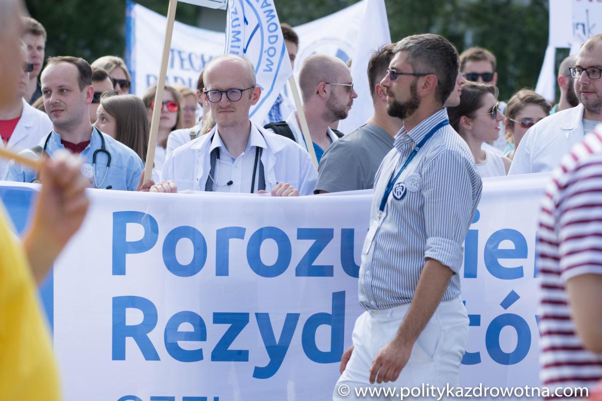 Rezydenci apelują do K. Radziwiłła ws. wynagrodzeń
