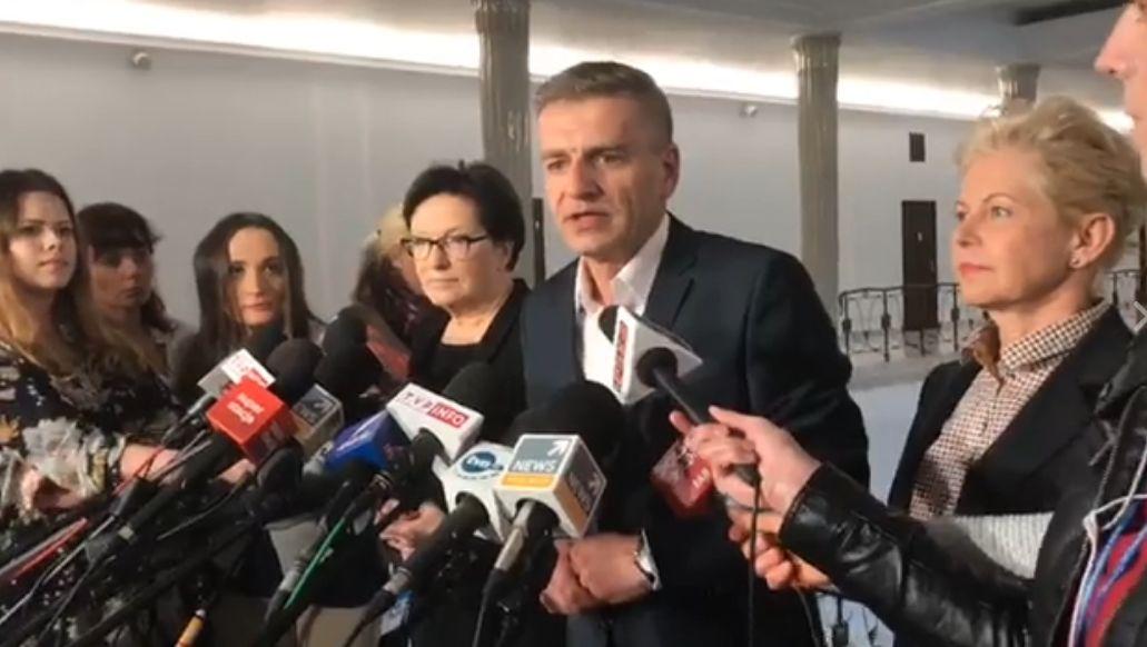 W piątek posiedzenie Komisji Zdrowia u strajkujących rezydentów?