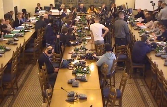 Lecznicza marihuana tak, ale bez upraw i bez refundacji