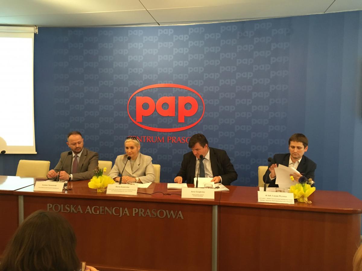 Pacjenci z rakiem jelita grubego chcą zmian w leczeniu