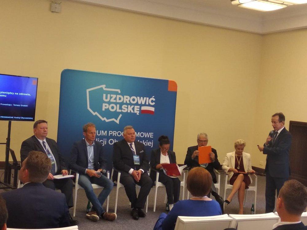 6 proc. PKB na zdrowie już w 2021 r. Skąd KO weźmie pieniądze?