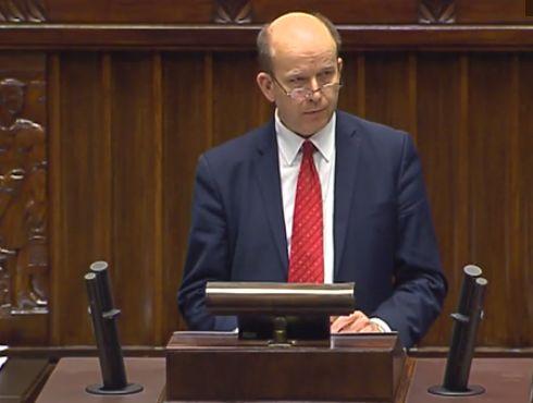 Radziwiłł: Ustawa o sieci zapewnia bezpieczeństwo prawdziwym szpitalom