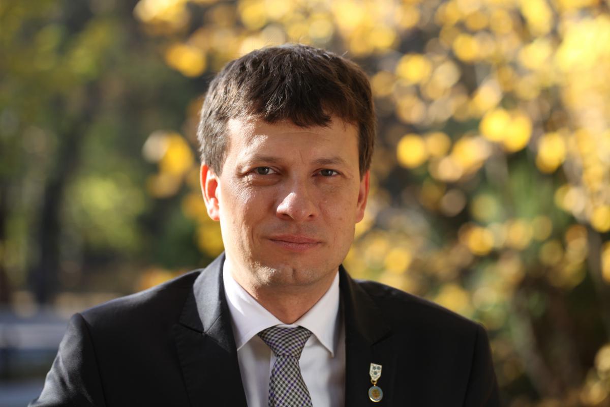 Nie ważne gdzie jest gabinet stomatologiczny, ważne aby dziecko do niego trafiło – pisze Marek Michalak do ministra Radziwiłła.
