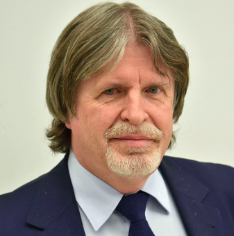 A. Sośnierz: Zamiast zmian systemowych, wracamy do starych rozwiązań