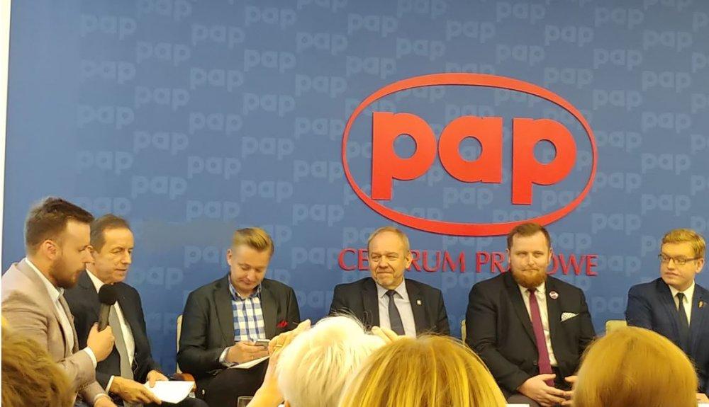 Przedwyborcza debata o zdrowiu. Co deklarują przedstawiciele partii?