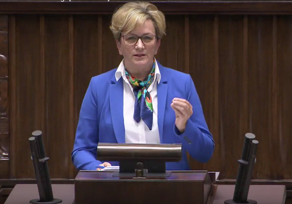 MZ: Wykorzystanie szpitalnych łóżek waha się od 11 do 70 proc. Dotychczasowe redukcje nie stanowią zagrożenia