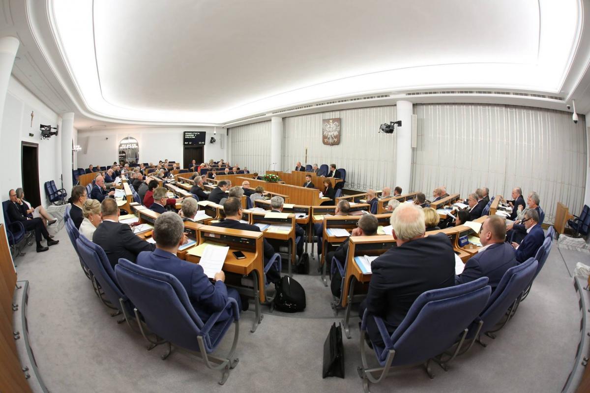 10 ustaw zdrowotnych na posiedzeniu Senatu