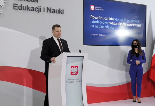 Ilu nauczycieli przetestowano od poniedziałku?